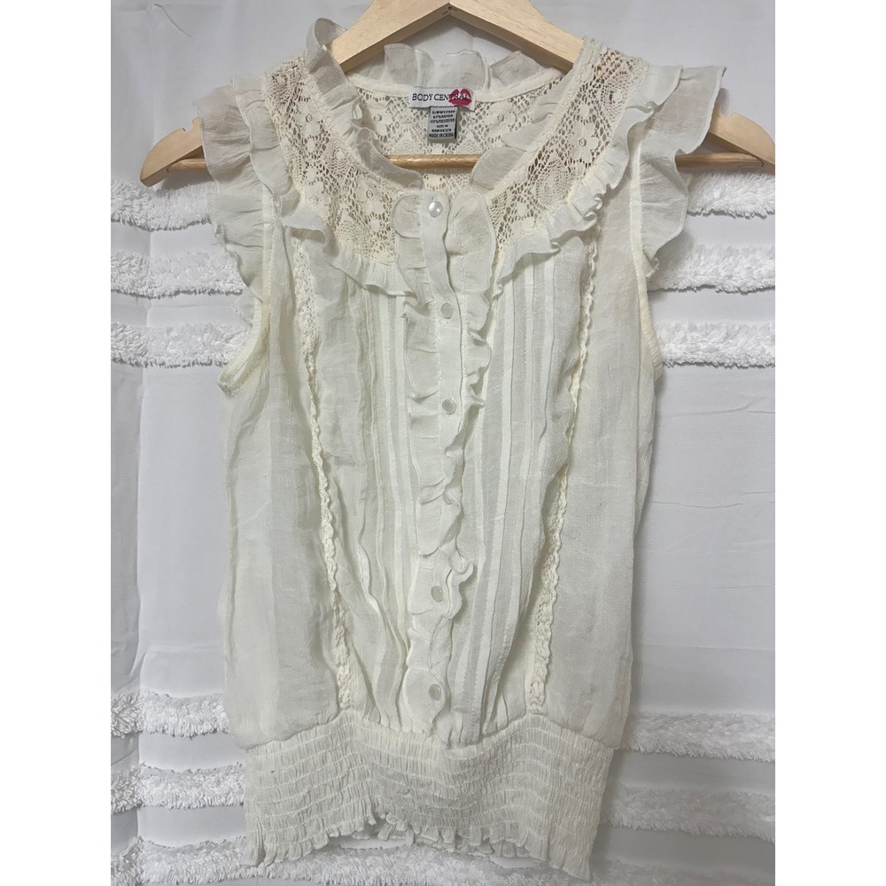 Y2K Ivory Lace Ruffle Sleeveless Blouse Smocked Waist Boho Fairy Cottage Top M